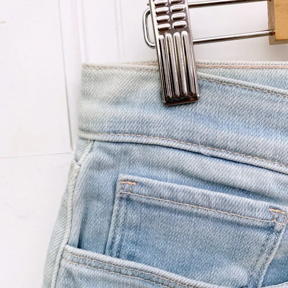 L'AGENCE Audrey M/R Shorts in Belmont
